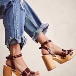 New Free People Mallory Leather Clog Sandals Women’s Size 9
